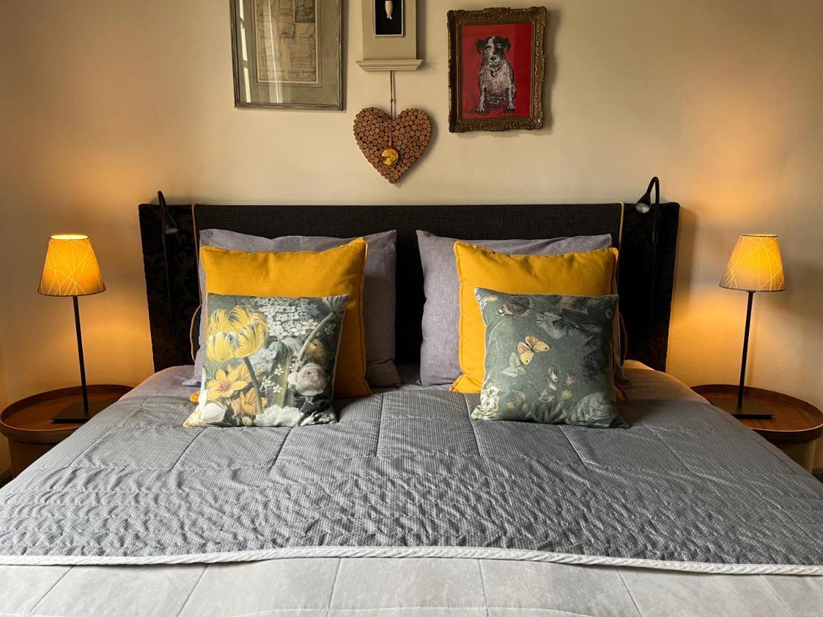 B&B De Kamer Hiernaast Гауда Экстерьер фото